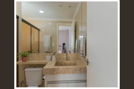 Apartamento para alugar com 63m², 2 quartos e 1 vaga Apartamento para alugar com 63m², 2 quartos e 1 vagaBanheiro