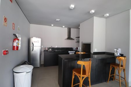 Apartamento para alugar com 77m², 2 quartos e 1 vagaÁrea comum - Salão de festas