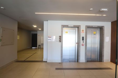 Apartamento para alugar com 77m², 2 quartos e 1 vagaHall de entrada