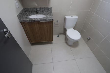 Apartamento para alugar com 77m², 2 quartos e 1 vagaBanheiro da Suíte 1