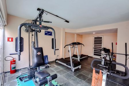 Apartamento para alugar com 43m², 1 quarto e 1 vaga Apartamento para alugar com 43m², 1 quarto e 1 vagaÁrea comum - Academia