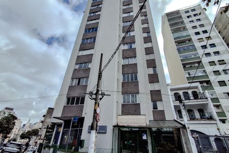 Apartamento para alugar com 43m², 1 quarto e 1 vaga Apartamento para alugar com 43m², 1 quarto e 1 vagaFachada - Plaquinha