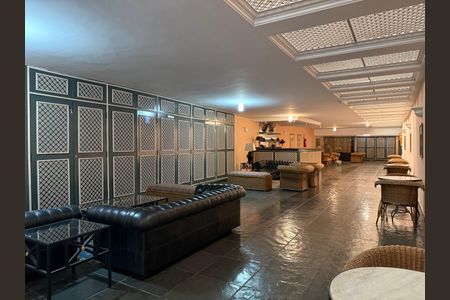 Apartamento à venda com 43m², 2 quartos e 1 vagaHall de entrada