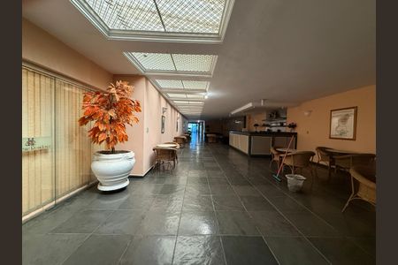 Apartamento à venda com 43m², 2 quartos e 1 vagaHall de entrada