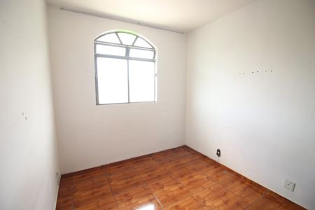 Apartamento à venda com 70m², 3 quartos e 1 vagaQuarto 2