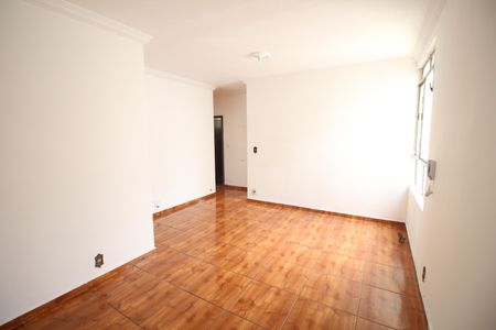 Sala de apartamento à venda com 3 quartos, 70m² em Novo Eldorado, Contagem