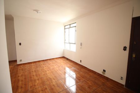Sala de apartamento à venda com 3 quartos, 70m² em Novo Eldorado, Contagem