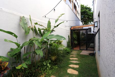 Apartamento à venda com 140m², 2 quartos e 2 vagasÁrea externa