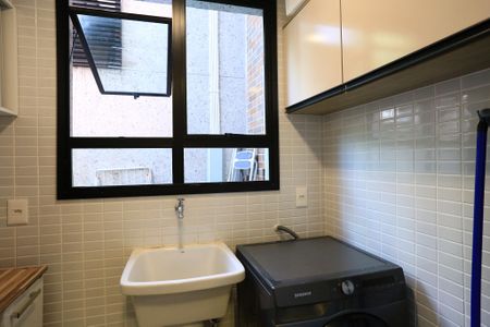 Apartamento à venda com 140m², 2 quartos e 2 vagasCozinha e Área de Serviço