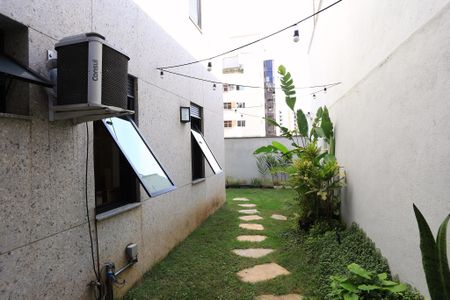 Apartamento à venda com 140m², 2 quartos e 2 vagasÁrea externa