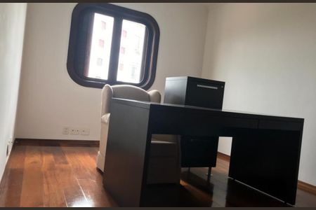Apartamento para alugar com 4 quartos, 240m² em Santo Amaro, São Paulo