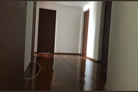 Apartamento para alugar com 4 quartos, 240m² em Santo Amaro, São Paulo