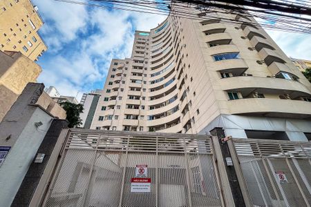 Studio para alugar com 32m², 1 quarto e 1 vagafachada do predio