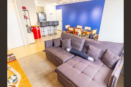 Sala de apartamento à venda com 2 quartos, 65m² em Vila Piratininga, São Paulo