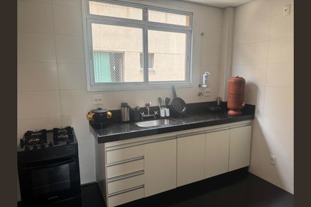 Apartamento para alugar com 3 quartos, 108m² em Buritis, Belo Horizonte