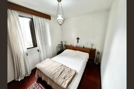 Apartamento à venda com 75m², 3 quartos e 1 vagaQuarto 2