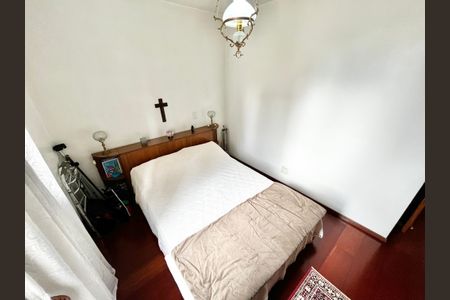 Apartamento à venda com 75m², 3 quartos e 1 vagaQuarto 2