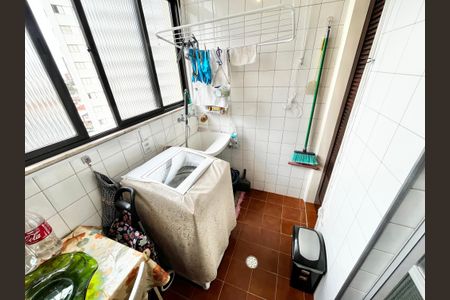 Apartamento à venda com 75m², 3 quartos e 1 vagaÁrea de Serviço
