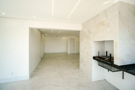 Varanda de apartamento à venda com 2 quartos, 106m² em Tatuapé, São Paulo