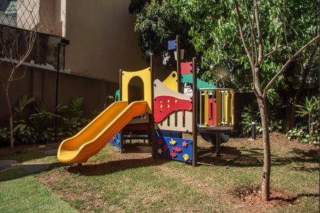 Apartamento à venda com 30m², 1 quarto e sem vagaÁrea comum - Playground