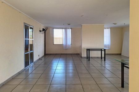 Apartamento à venda com 43m², 2 quartos e 1 vaga Apartamento à venda com 43m², 2 quartos e 1 vagaÁrea comum