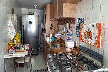 Apartamento à venda com 43m², 2 quartos e 1 vaga Apartamento à venda com 43m², 2 quartos e 1 vagaCozinha