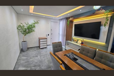 Foto 04 de apartamento à venda com 2 quartos, 44m² em Arvoredo II, Contagem