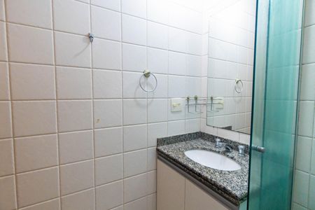Banheiro da Suíte de apartamento para alugar com 1 quarto, 48m² em Vila Guarani (zona Sul), São Paulo