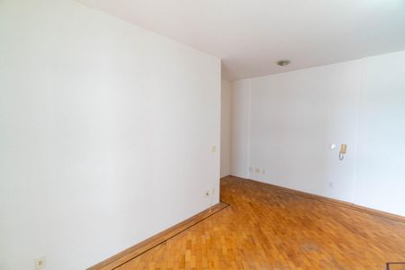 Sala de apartamento para alugar com 1 quarto, 48m² em Vila Guarani (zona Sul), São Paulo