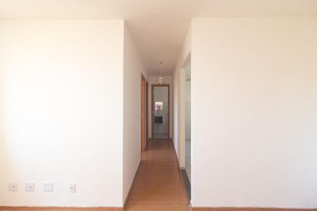 Sala de apartamento para alugar com 2 quartos, 45m² em Campo Grande, Rio de Janeiro