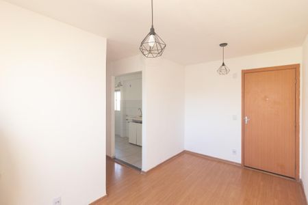 Apartamento para alugar com 45m², 2 quartos e 1 vagaSala