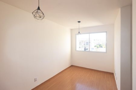 Sala de apartamento para alugar com 2 quartos, 45m² em Campo Grande, Rio de Janeiro