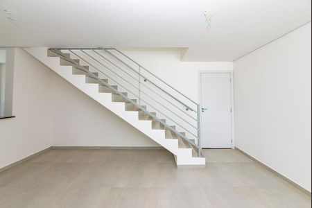 Apartamento à venda com 110m², 2 quartos e 2 vagasSala 1