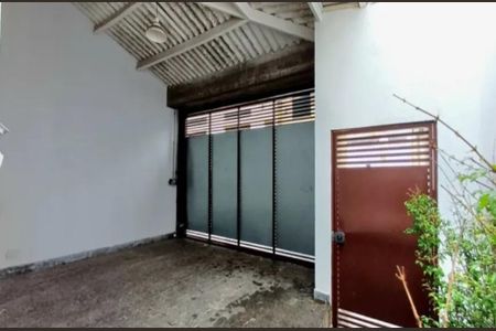 Casa para alugar com 170m², 2 quartos e 1 vaga