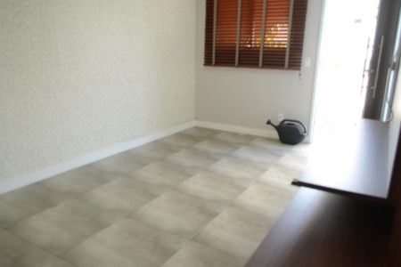 Casa de Condomínio para alugar com 2 quartos, 61m² em Chácara Faggion, Suzano