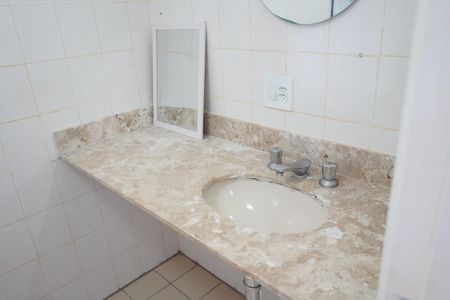 Apartamento para alugar com 80m², 3 quartos e 2 vagasBanheiro da Suíte