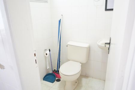 Apartamento para alugar com 80m², 3 quartos e 2 vagasBanheiro de serviço