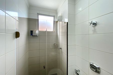 Apartamento à venda com 175m², 4 quartos e 2 vagasBanheiro