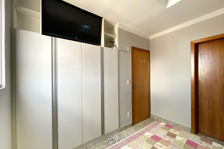 Apartamento à venda com 175m², 4 quartos e 2 vagasSuite 1