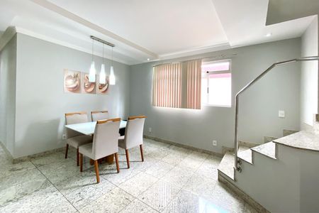 Apartamento à venda com 175m², 4 quartos e 2 vagasSala