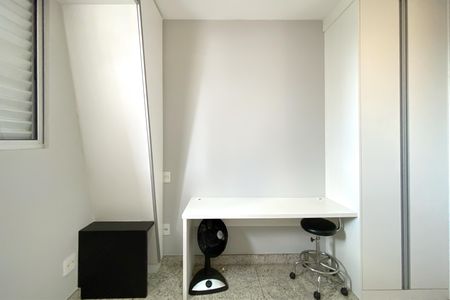 Apartamento à venda com 175m², 4 quartos e 2 vagasSuite 2