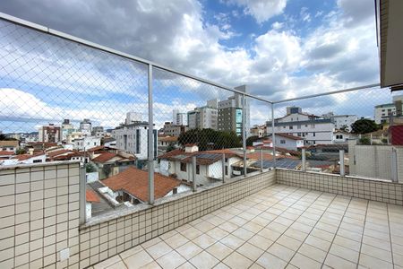 Apartamento à venda com 175m², 4 quartos e 2 vagasCobertura