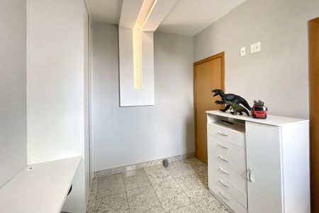 Apartamento à venda com 175m², 4 quartos e 2 vagasSuite 2