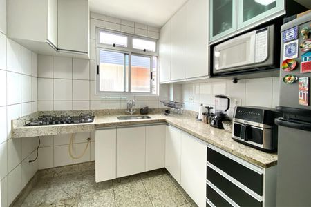 Apartamento à venda com 175m², 4 quartos e 2 vagasCozinha
