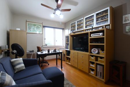 Apartamento à venda com 140m², 3 quartos e 1 vagaQuarto 2