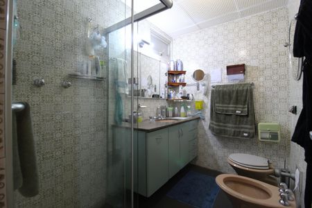 Apartamento à venda com 140m², 3 quartos e 1 vagaBanheiro da Suíte