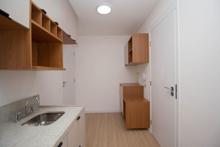 Studio para alugar com 27m², 1 quarto e sem vaga Studio para alugar com 27m², 1 quarto e sem vagaCozinha