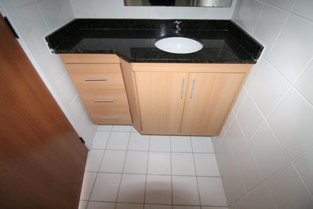 Apartamento para alugar com 70m², 2 quartos e 1 vagaBanheiro