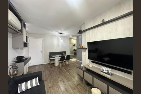 Apartamento à venda com 62m², 2 quartos e 1 vagaSala