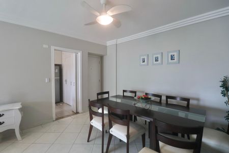 Apartamento para alugar com 115m², 4 quartos e 2 vagasSala